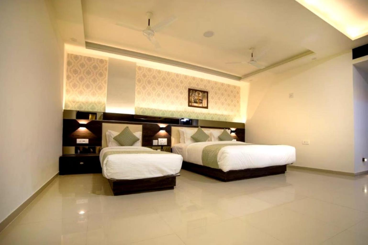 Hotel Shivalik - Mehsana Mahesana Екстер'єр фото