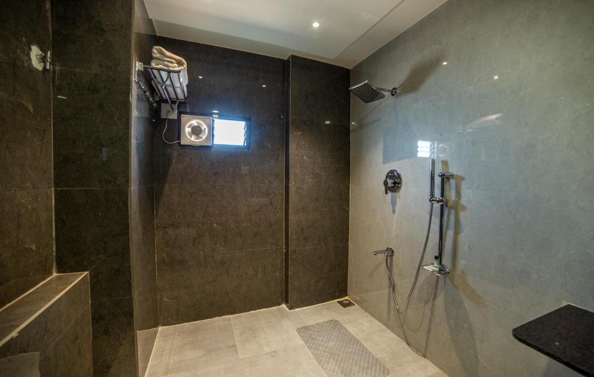 Hotel Shivalik - Mehsana Mahesana Екстер'єр фото